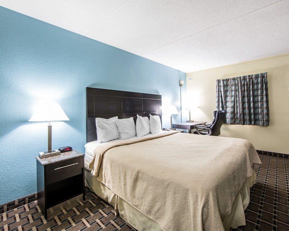 Oyo Hotel Knoxville Tn Cedar Bluff I-40 Екстериор снимка