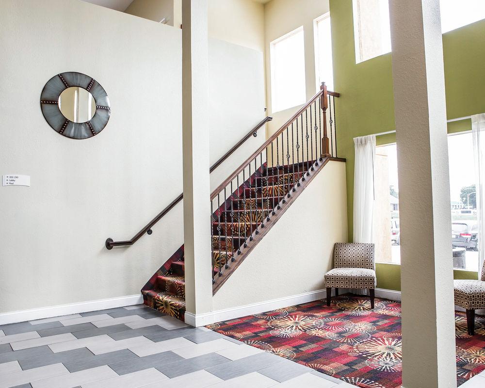 Oyo Hotel Knoxville Tn Cedar Bluff I-40 Екстериор снимка