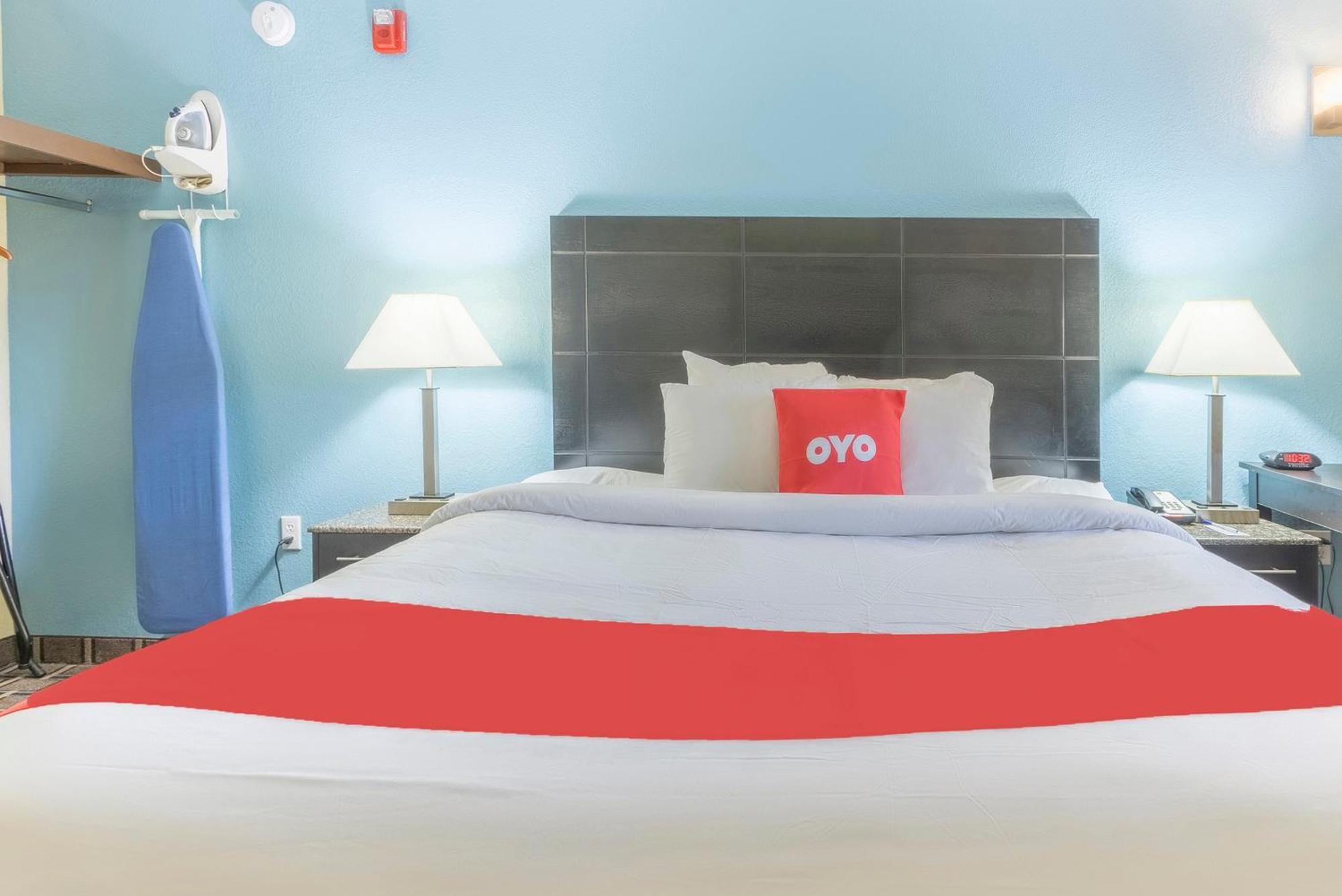 Oyo Hotel Knoxville Tn Cedar Bluff I-40 Екстериор снимка