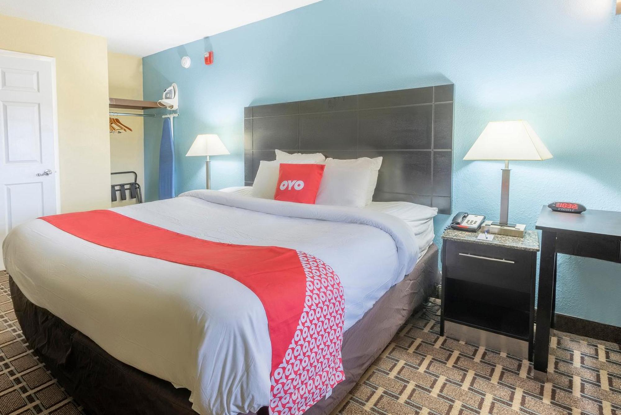 Oyo Hotel Knoxville Tn Cedar Bluff I-40 Екстериор снимка