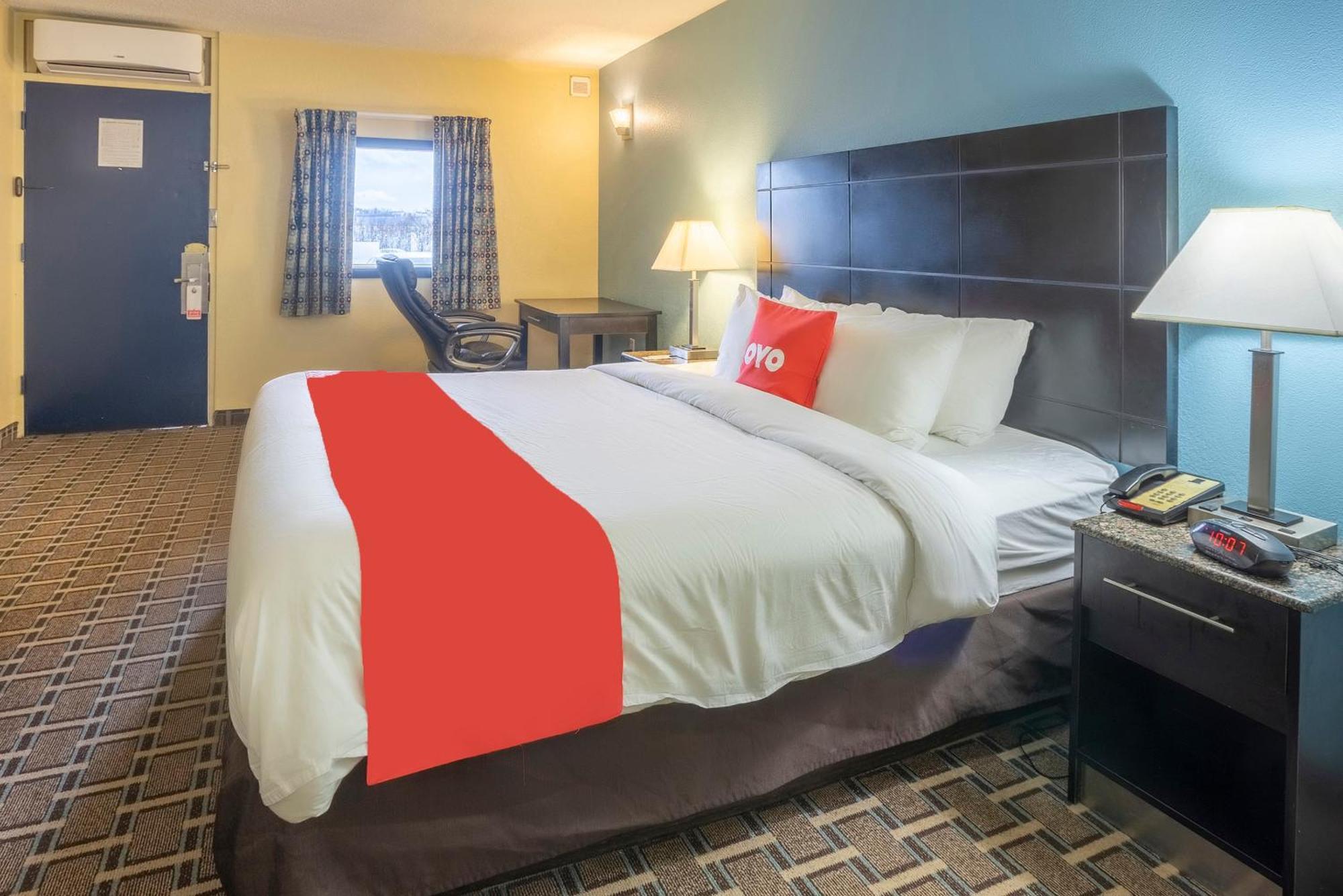 Oyo Hotel Knoxville Tn Cedar Bluff I-40 Екстериор снимка