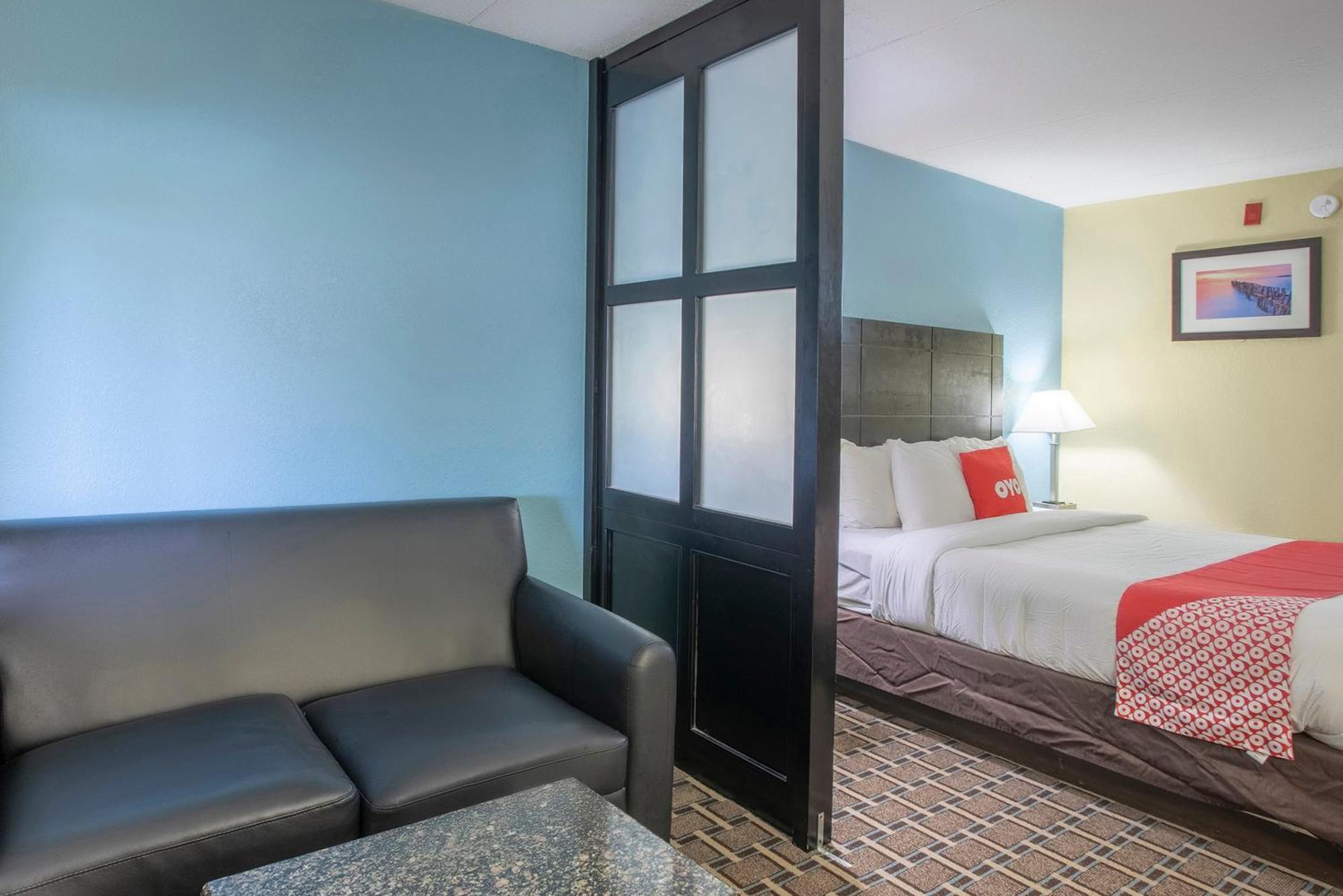 Oyo Hotel Knoxville Tn Cedar Bluff I-40 Екстериор снимка