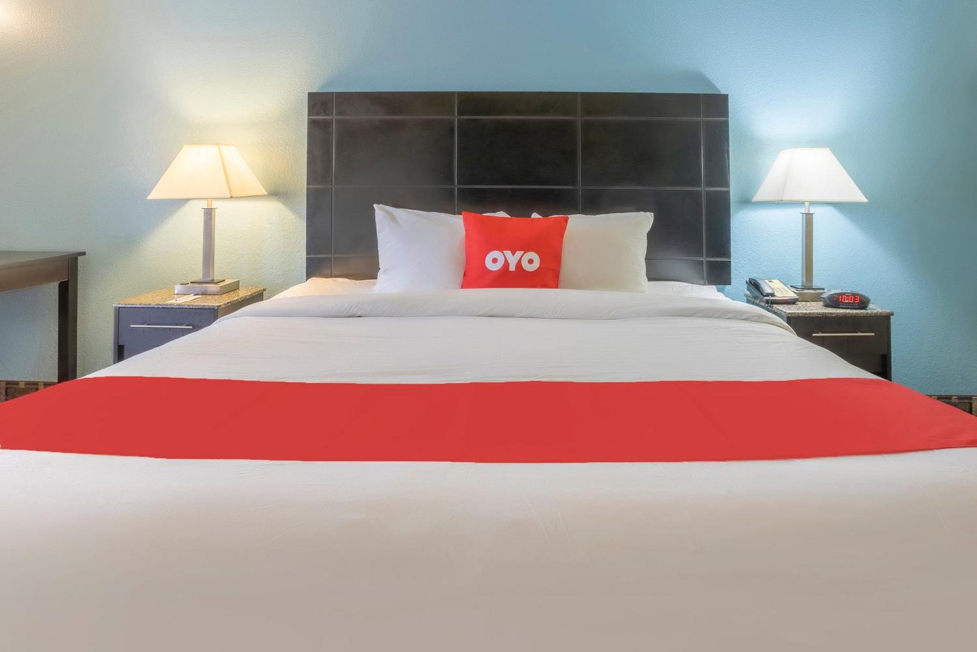 Oyo Hotel Knoxville Tn Cedar Bluff I-40 Екстериор снимка