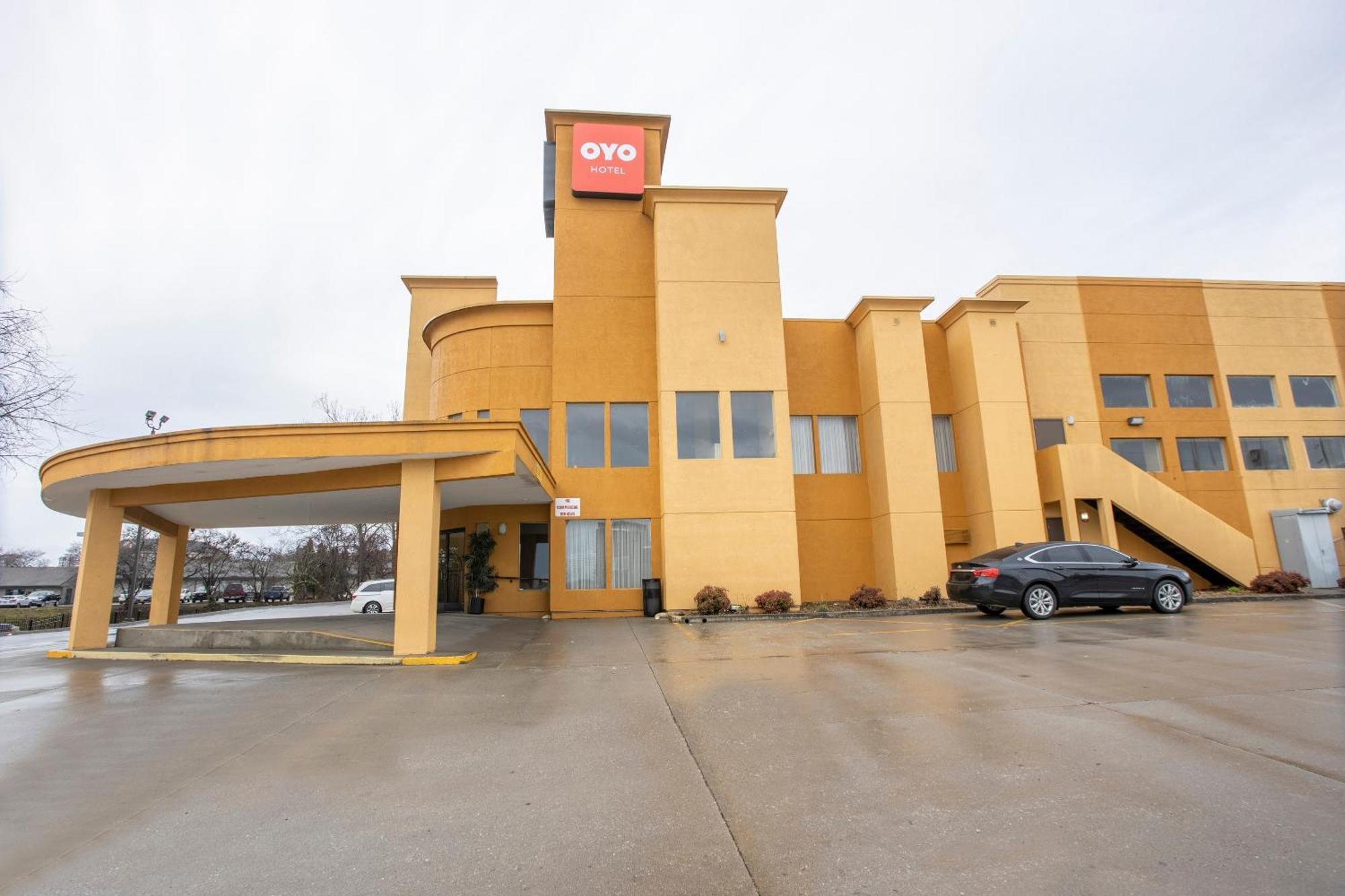 Oyo Hotel Knoxville Tn Cedar Bluff I-40 Екстериор снимка