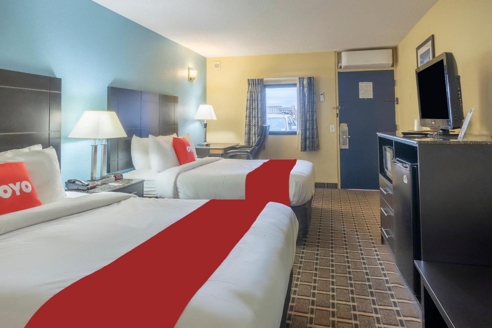 Oyo Hotel Knoxville Tn Cedar Bluff I-40 Екстериор снимка